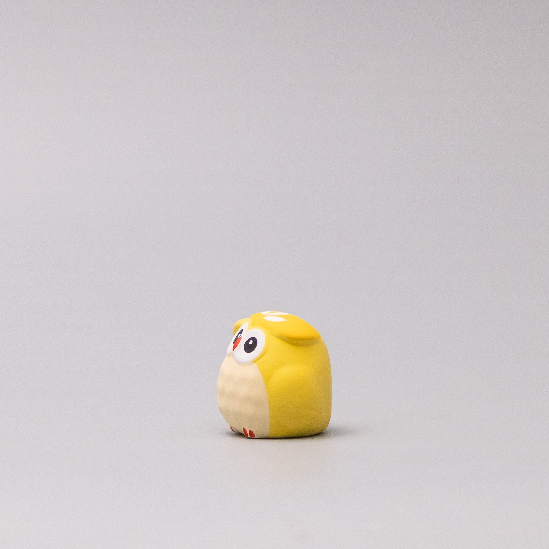 Okimono Lucky Honey Owl V637-C1070B