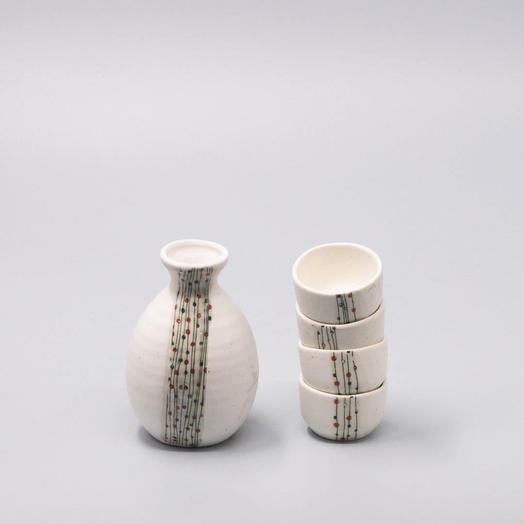 Sake Set for Four 330ml White Abacus Glaze V637-C1093