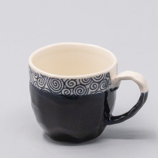 Mug in a Gift Box 260ml Navy Spiral Band Glaze V637-C1106
