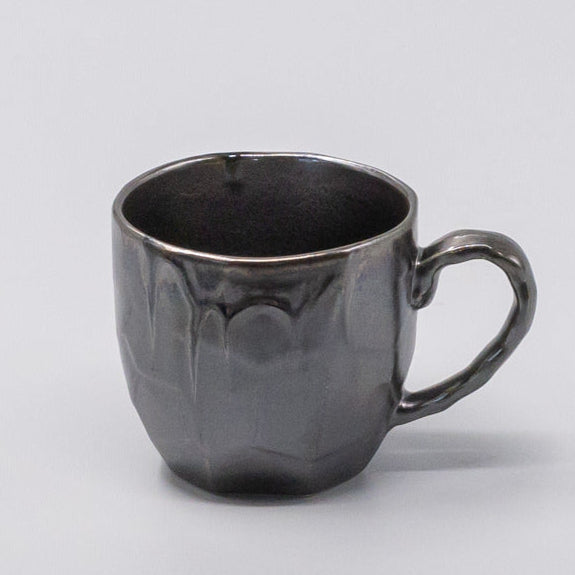 Mug in a Gift Box 260ml Black Drip Glaze V637-C1111