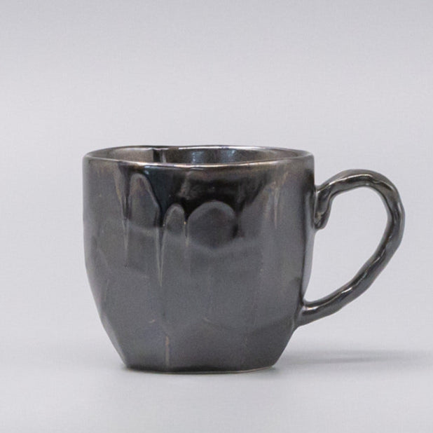 Mug in a Gift Box 260ml Black Drip Glaze V637-C1111