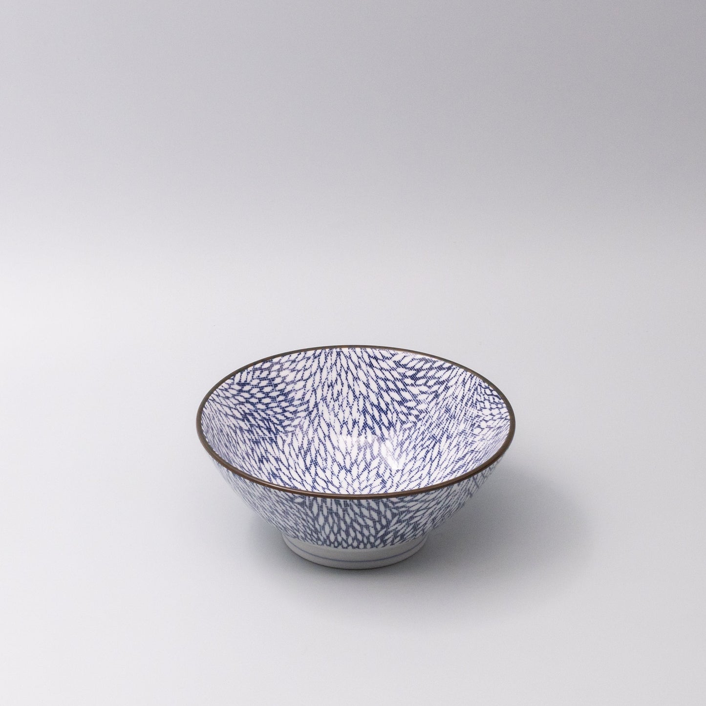 Udon Bowl 17.5cm Chrysanthemum Design V637-C1221