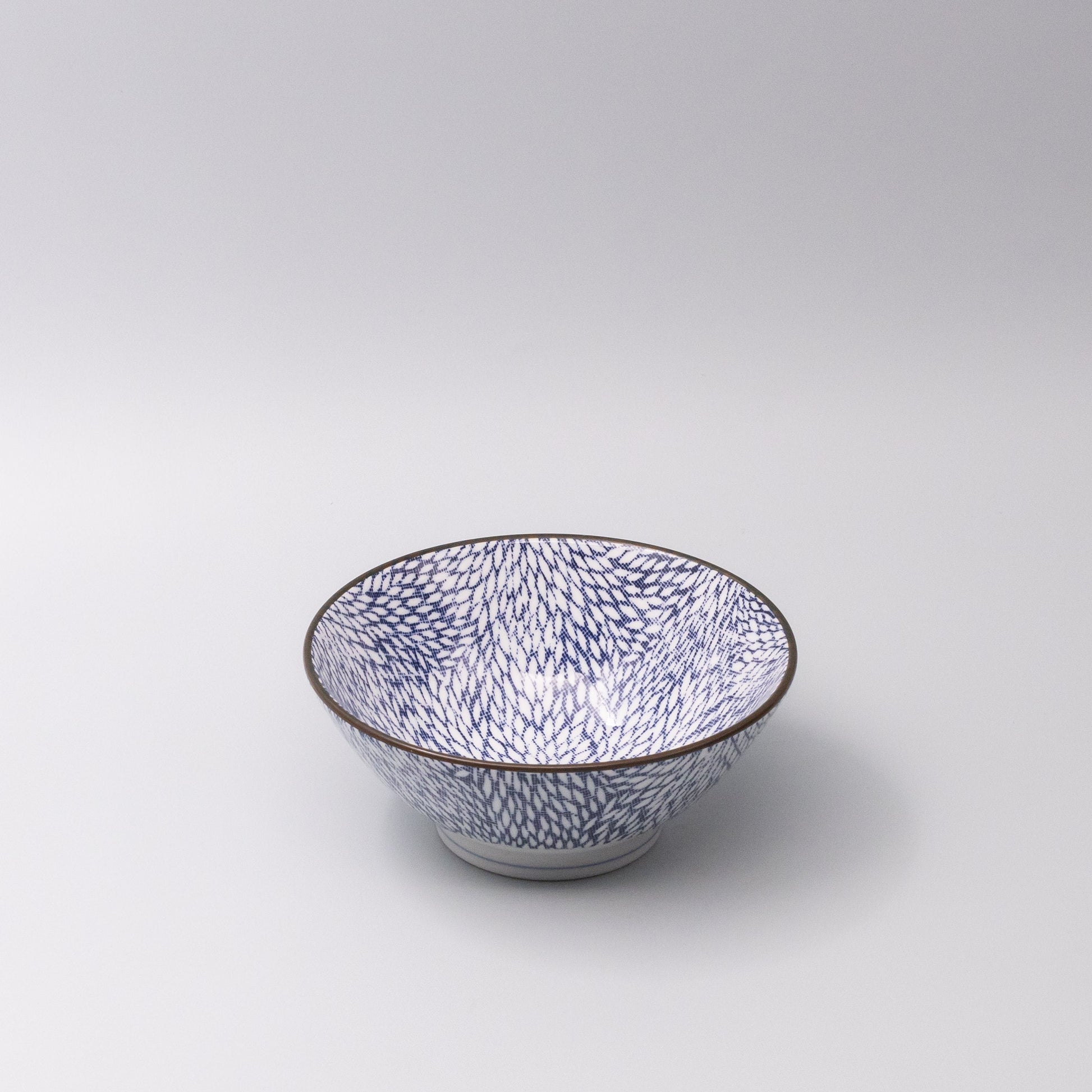 Udon Bowl 17.5cm Chrysanthemum Design V637-C1221