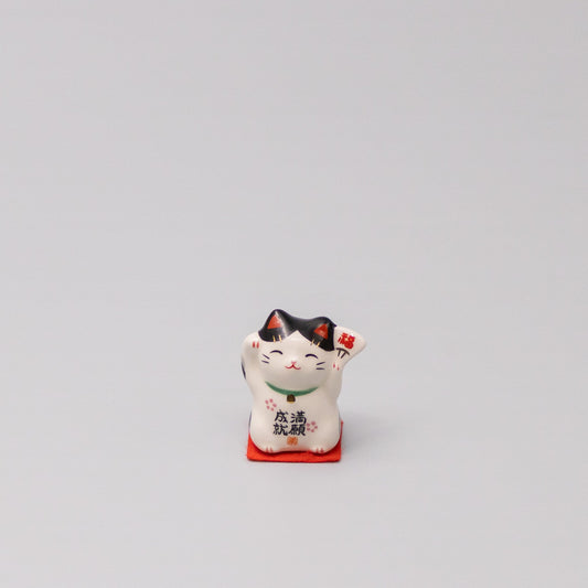 Okimono Victory Lucky Cat V637-C1399B