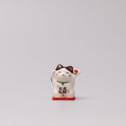 Okimono Victory Lucky Cat V637-C1399B