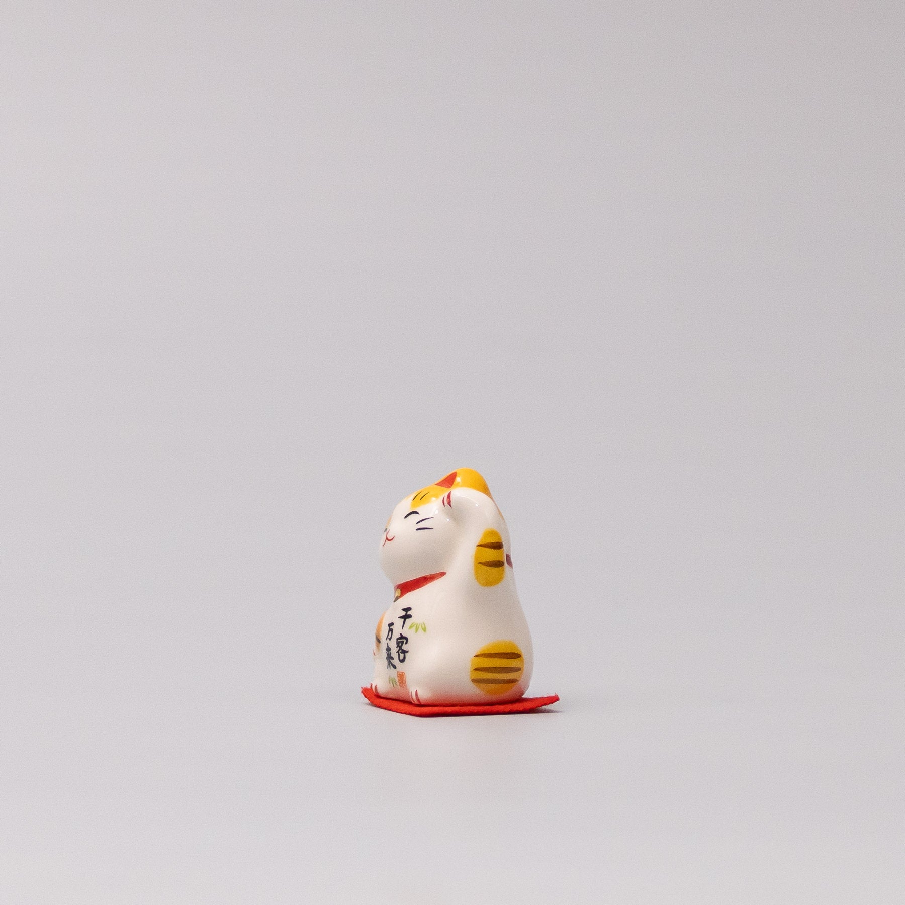 Okimono Business Prosperity Cat V637-C1399C