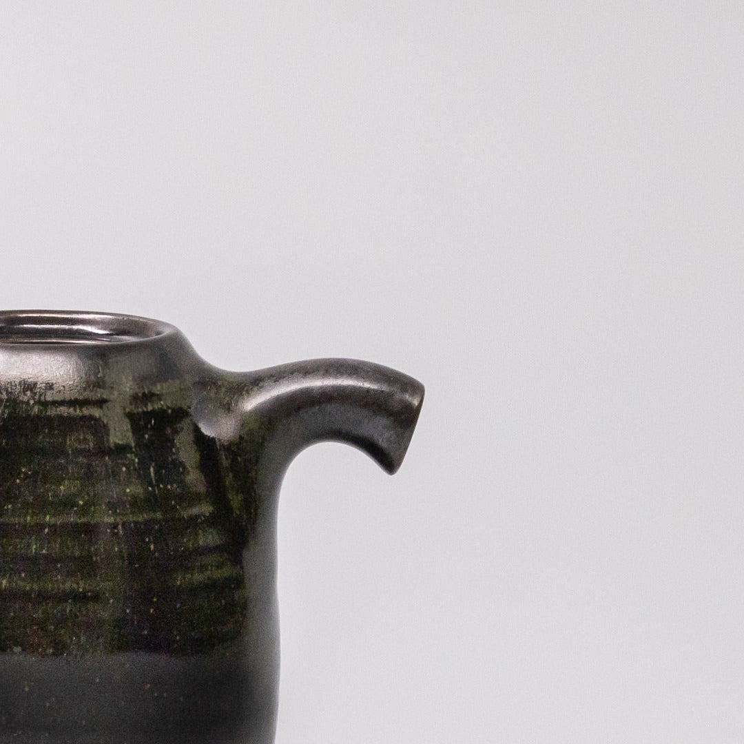 Soy Pot 160ml Moss Black V637-C1634