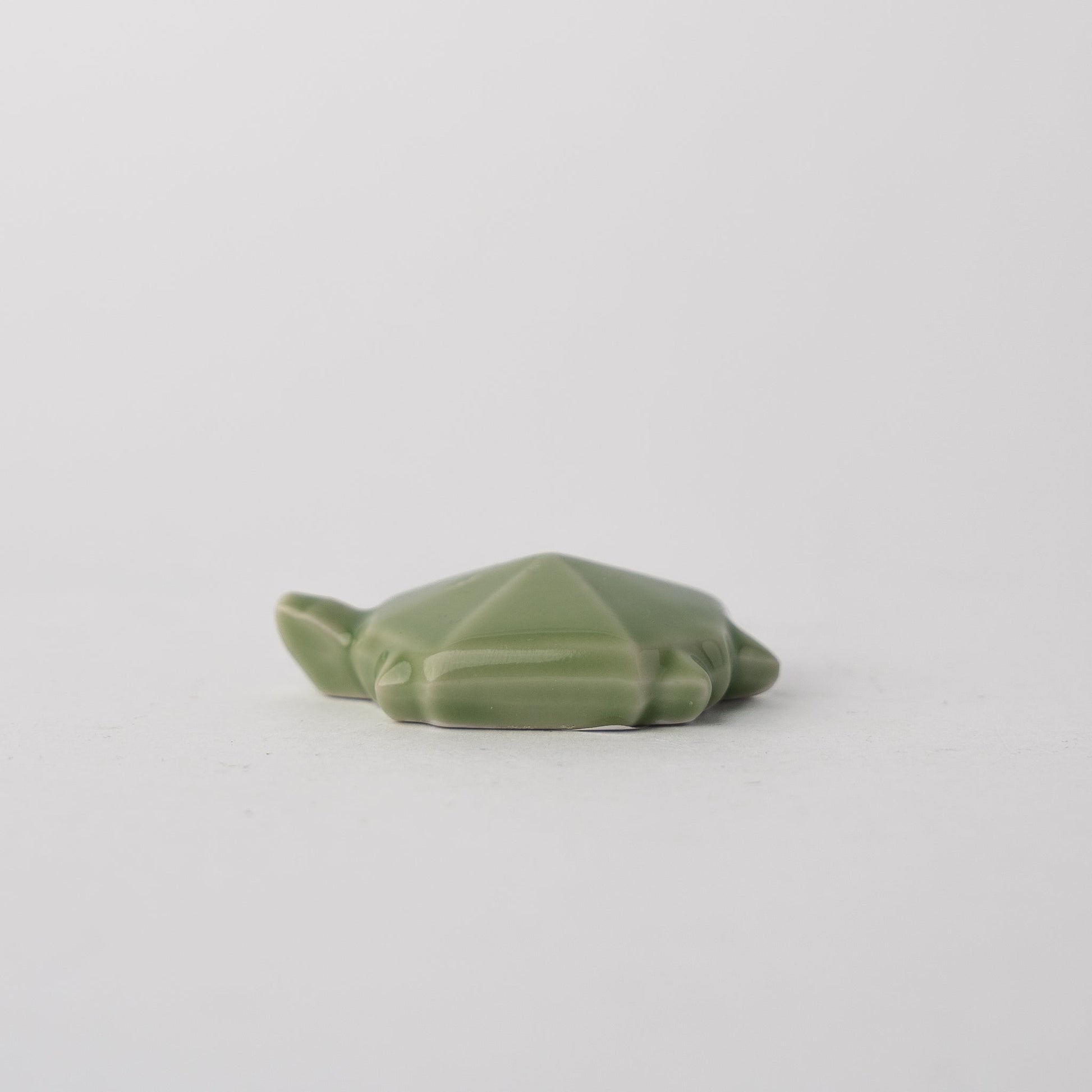 Chopstick Rest Tortoise Green V637-C1662