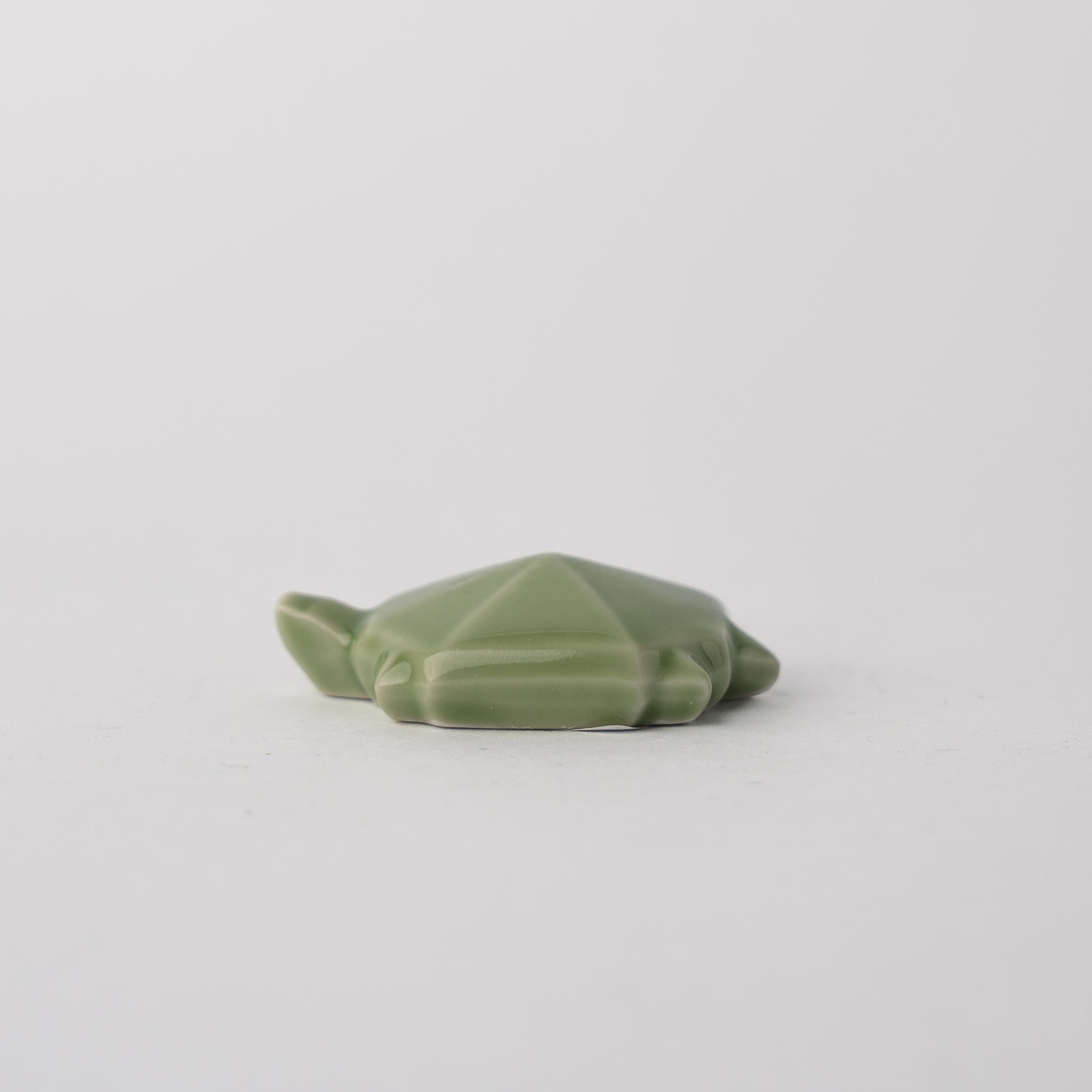 Chopstick Rest Tortoise Green V637-C1662