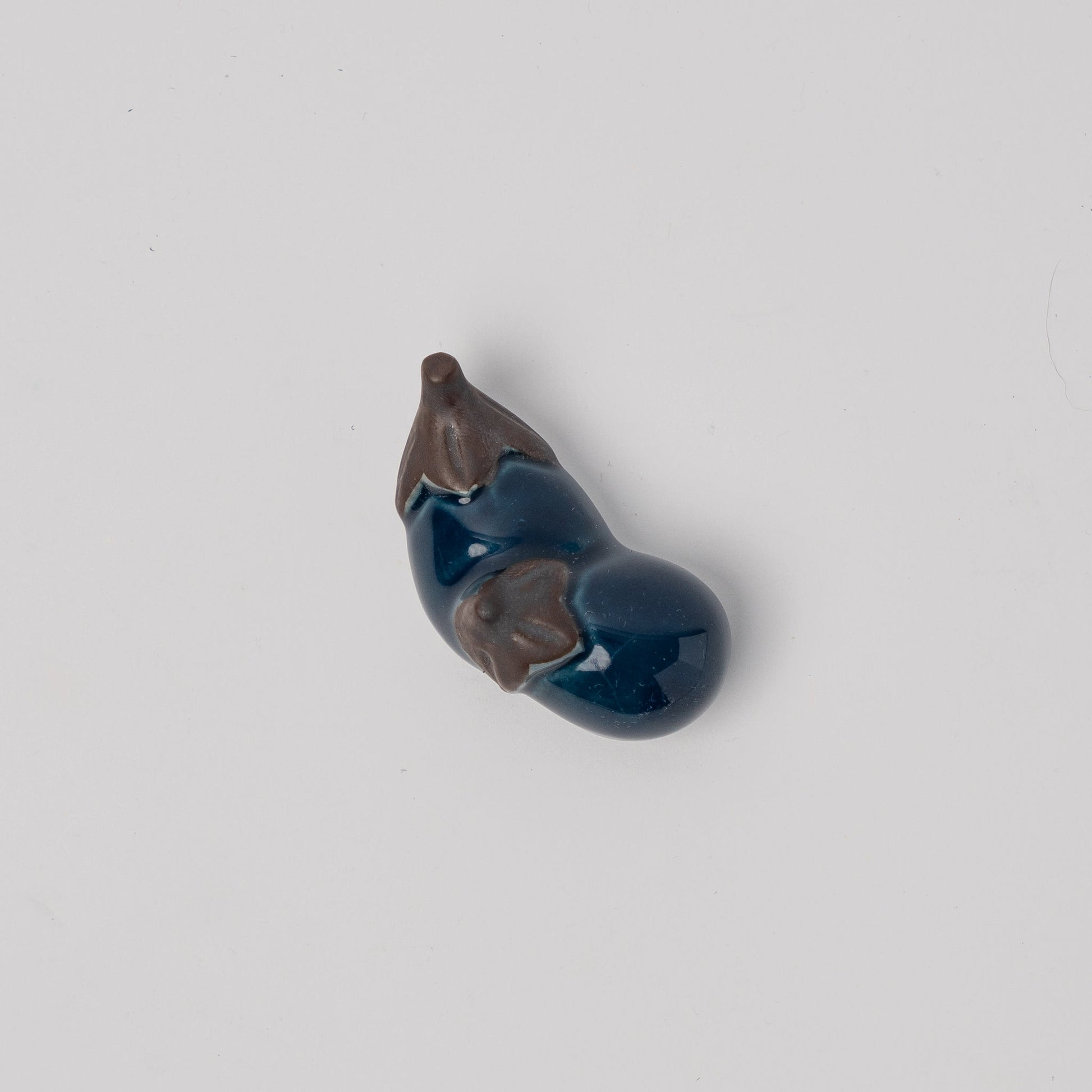 Chopstick Rest Blue Eggplant V637-C1664