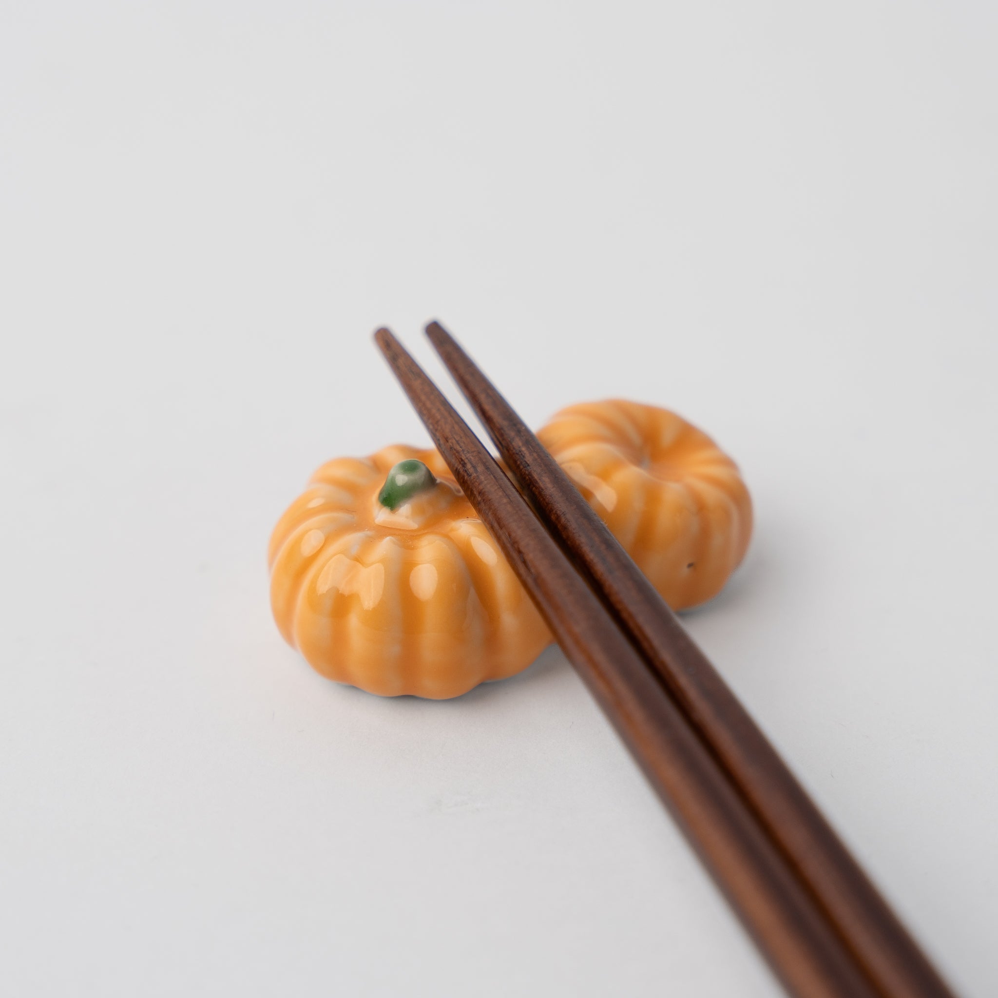 Chopstick Rest Orange Pumpkin V637-C1667