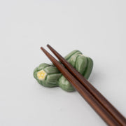 Chopstick Rest Green Pepper V637-C1668