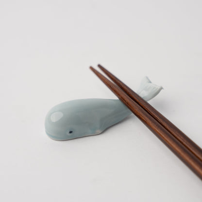 Chopstick Rest Ice Blue Whale V637-C1670