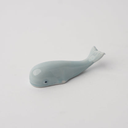 Chopstick Rest Ice Blue Whale V637-C1670
