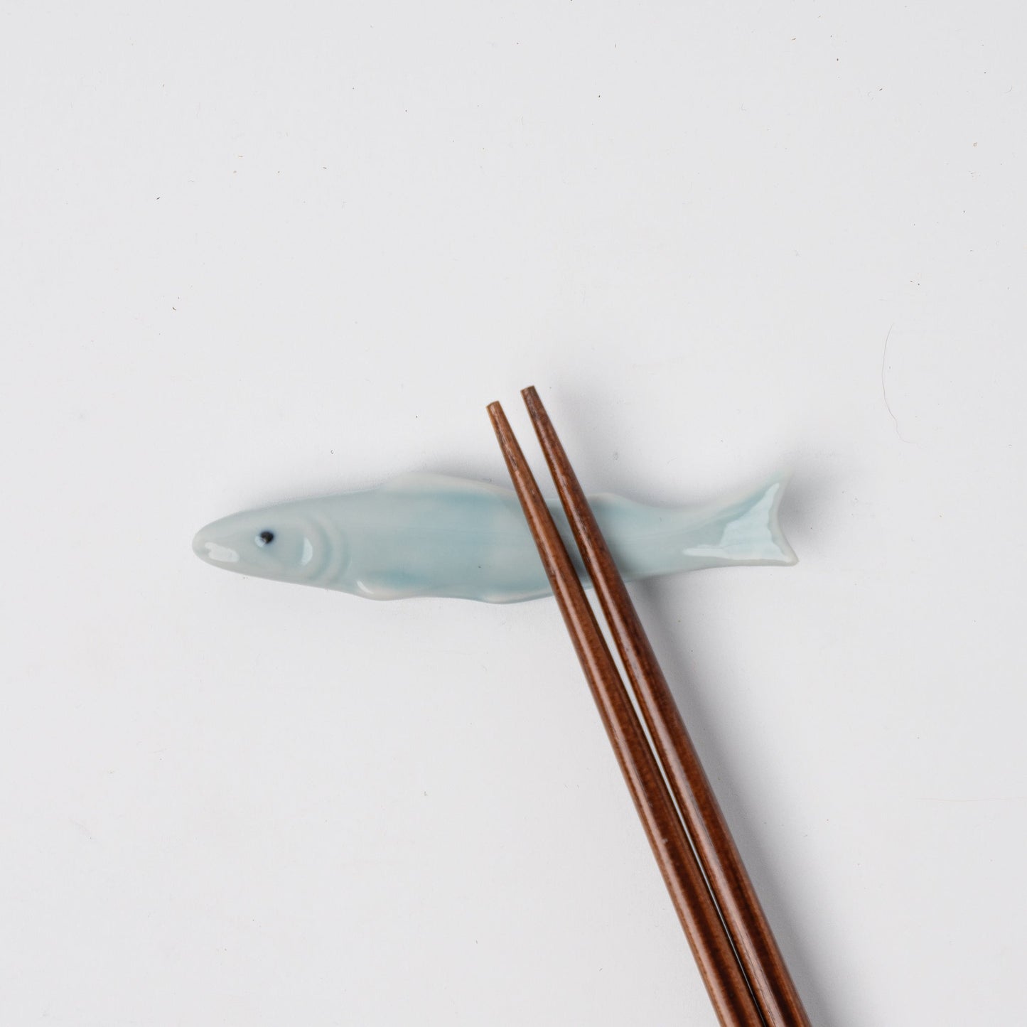 Chopstick Rest Ice Blue Mackerel V637-C1672