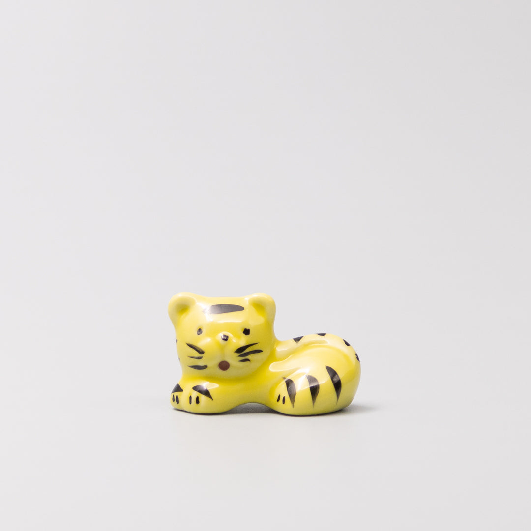 Chopstick Rest Yellow Tiger V637-C1688