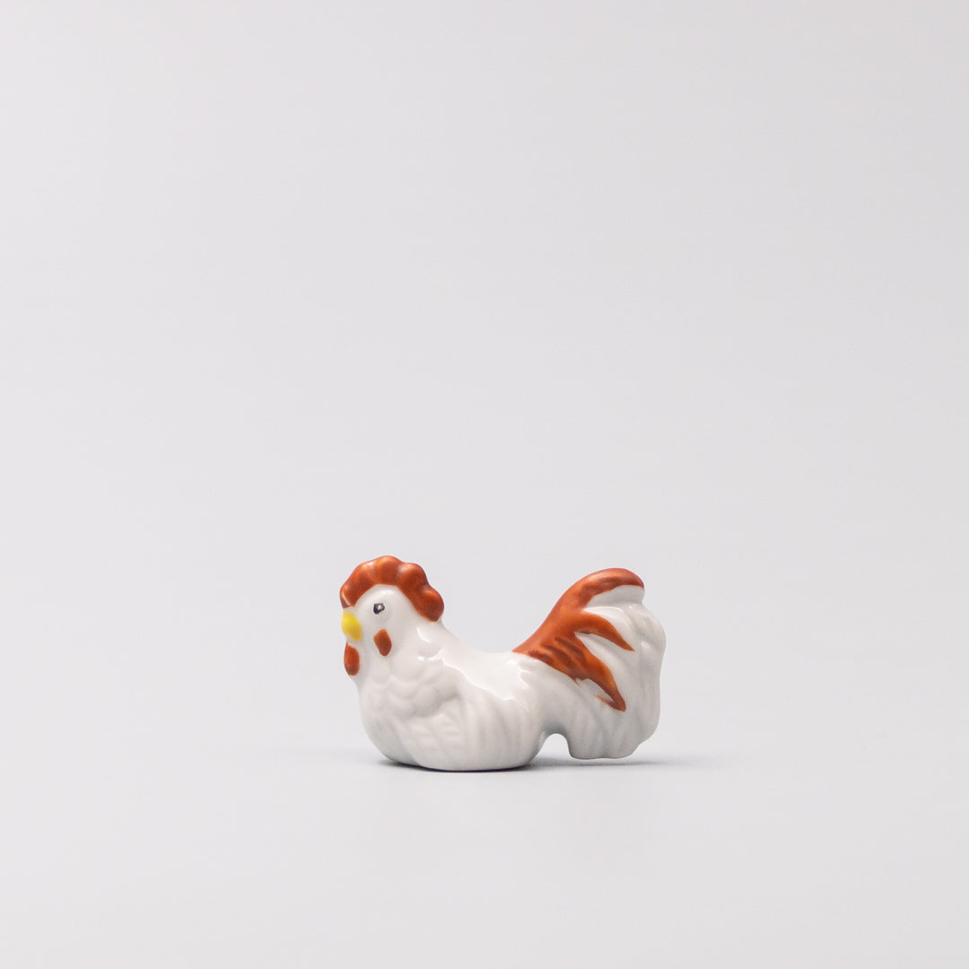Chopstick Rest White and Red Rooster V637-C1690