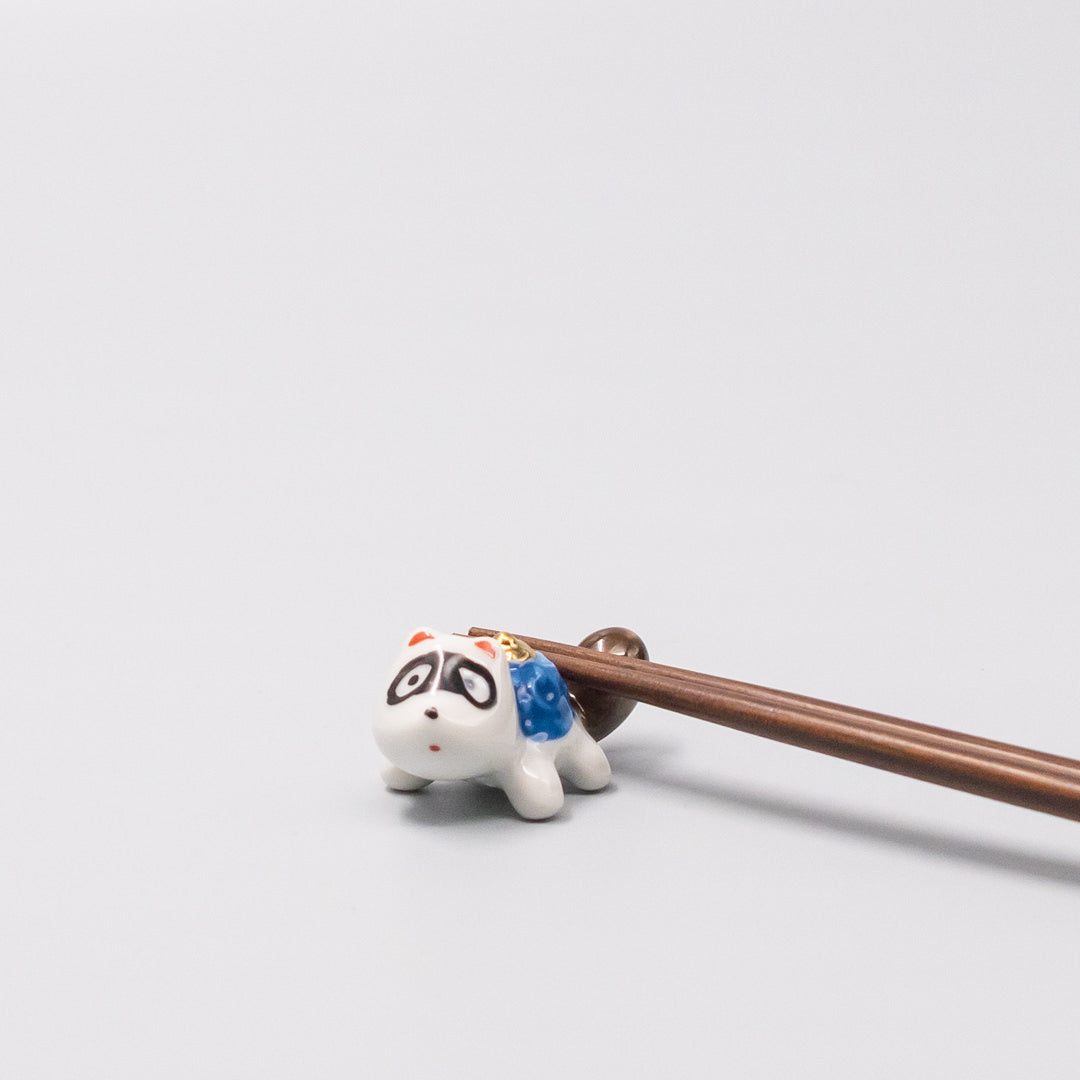 Chopstick Rest Racoon V637-C1692