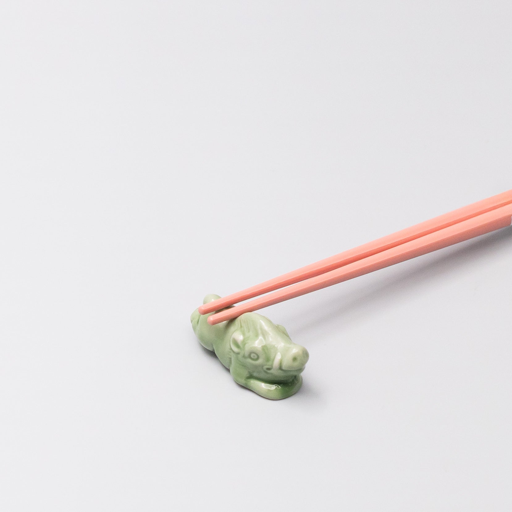 Chopstick Rest Green Boar V637-C1695