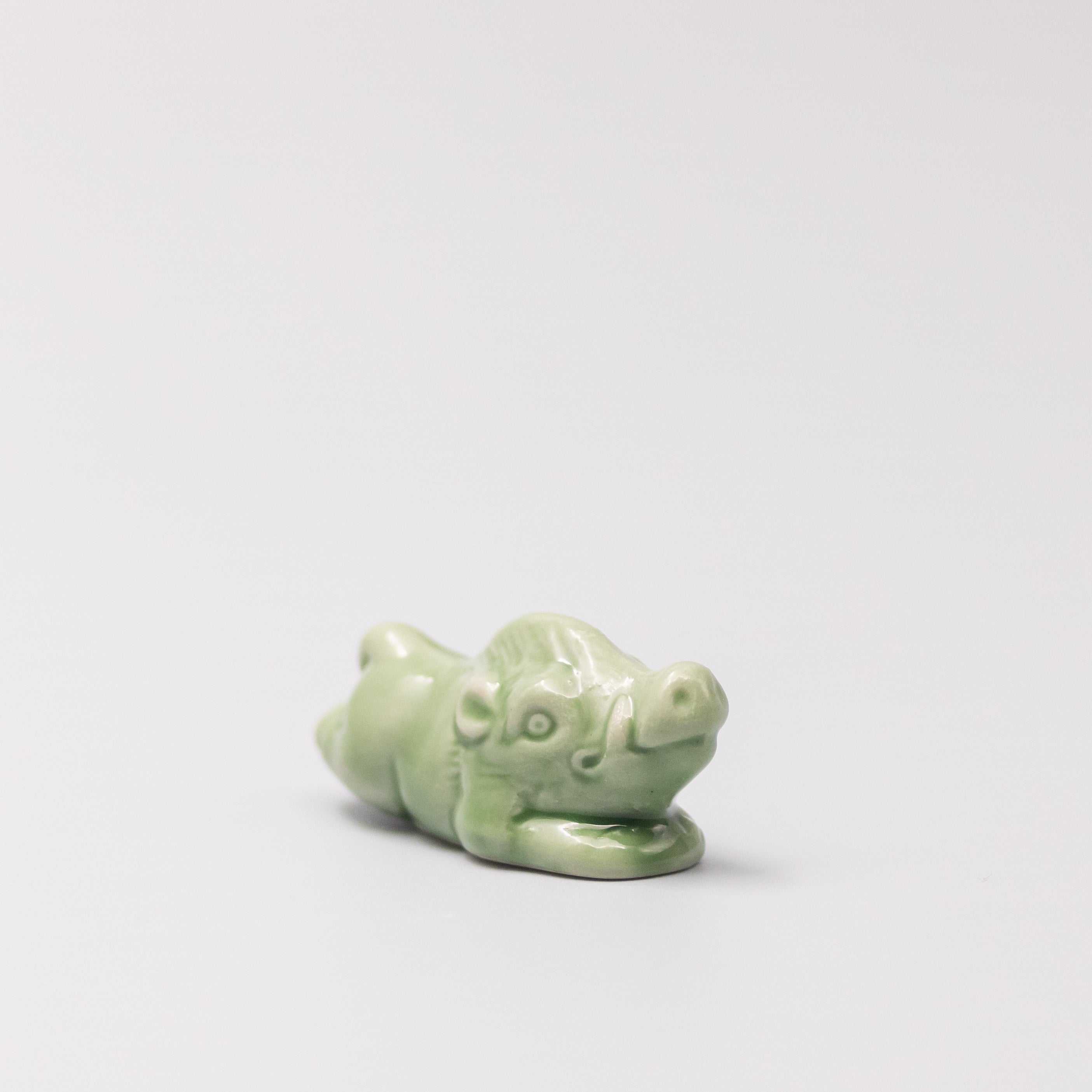 Chopstick Rest Green Boar V637-C1695