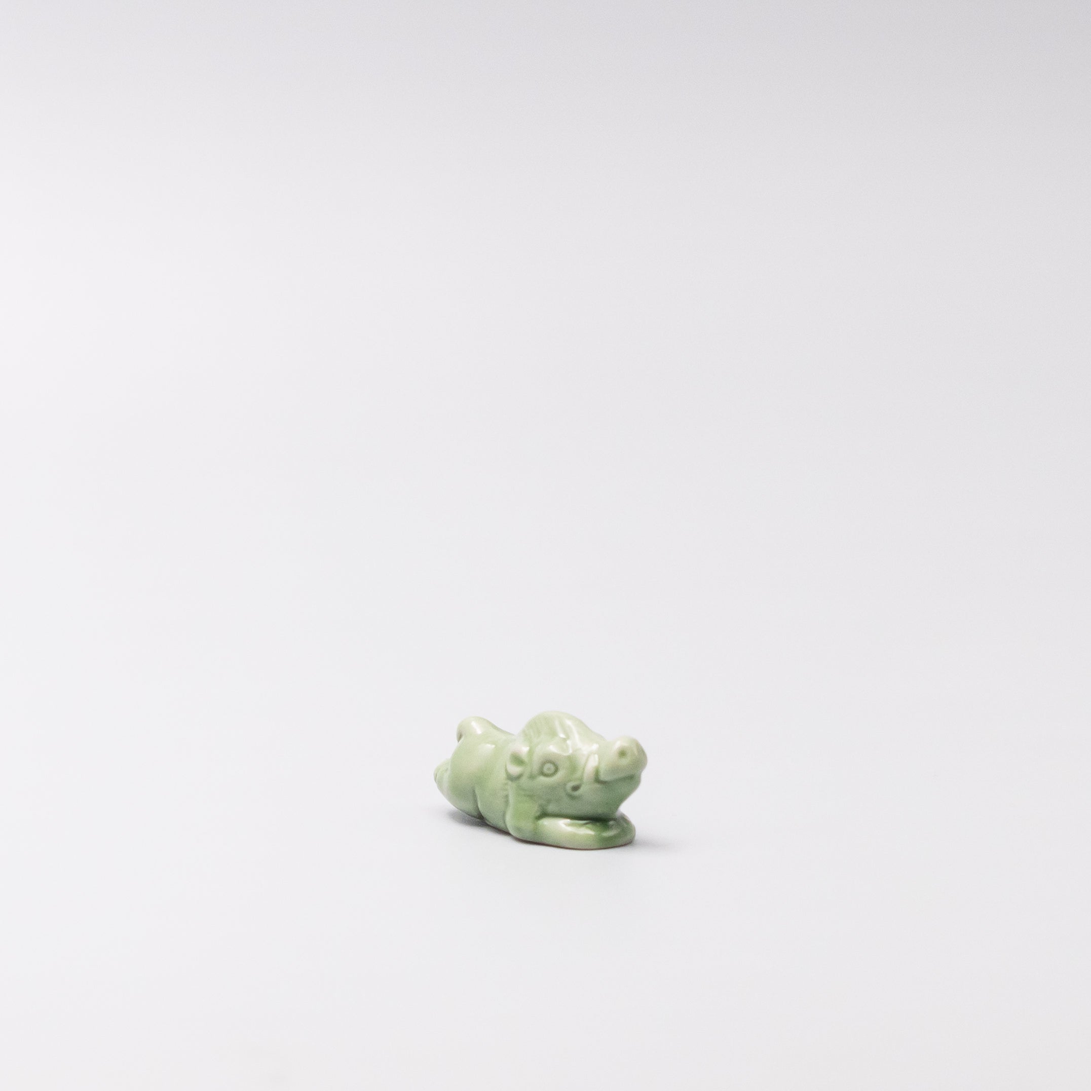 Chopstick Rest Green Boar V637-C1695