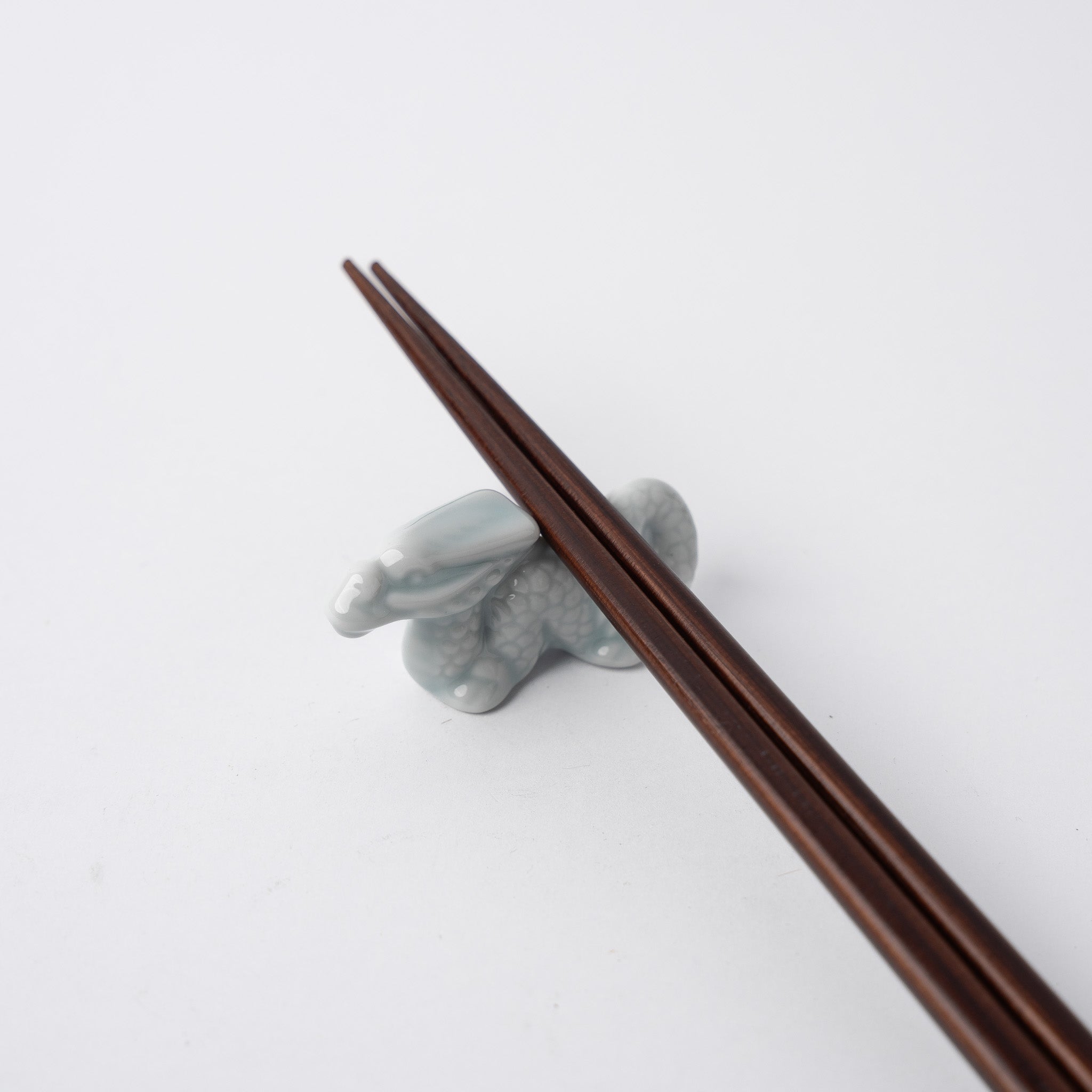 Chopstick Rest Ice Blue Dragon V637-C1696