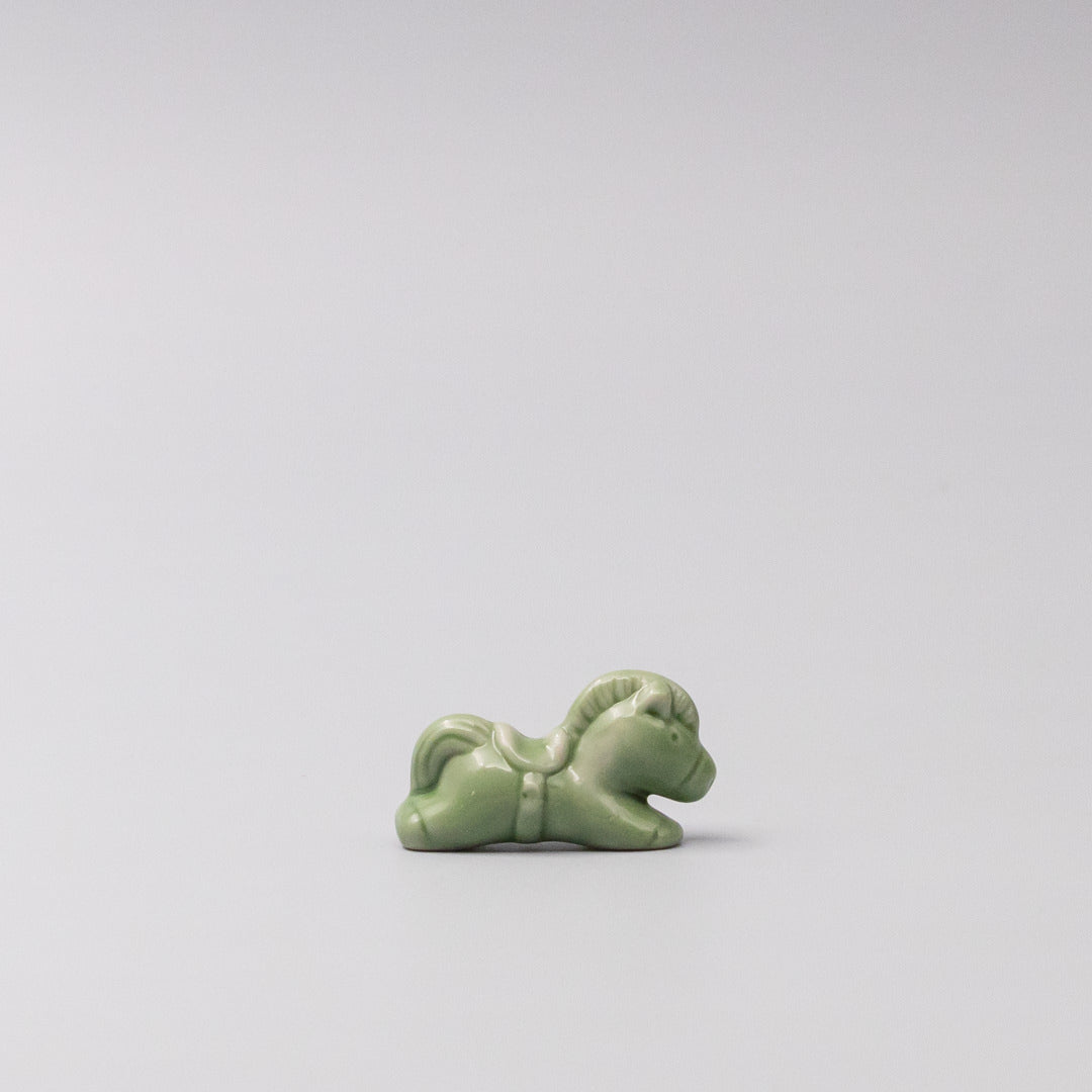 Chopstick Rest Green Horse V637-C1697