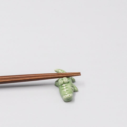 Chopstick Rest Green Alligator V637-C1701