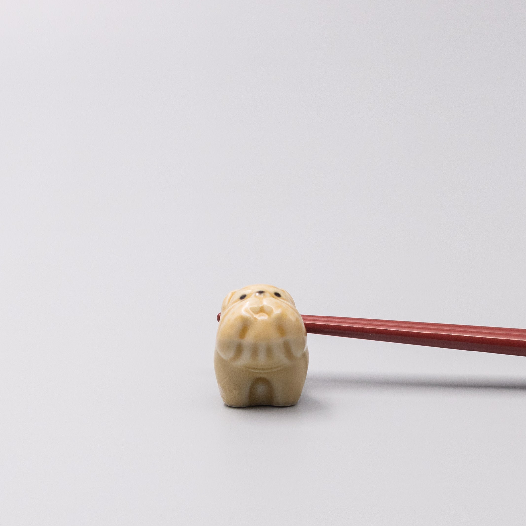 Chopstick Rest Beige Boxer Dog V637-C1702
