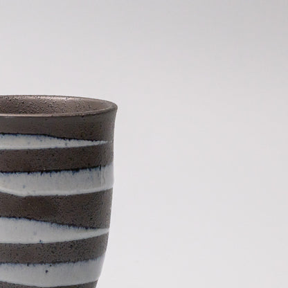 Sushi Mug 300ml Light Blue Spiral On Black Design V637-C1741