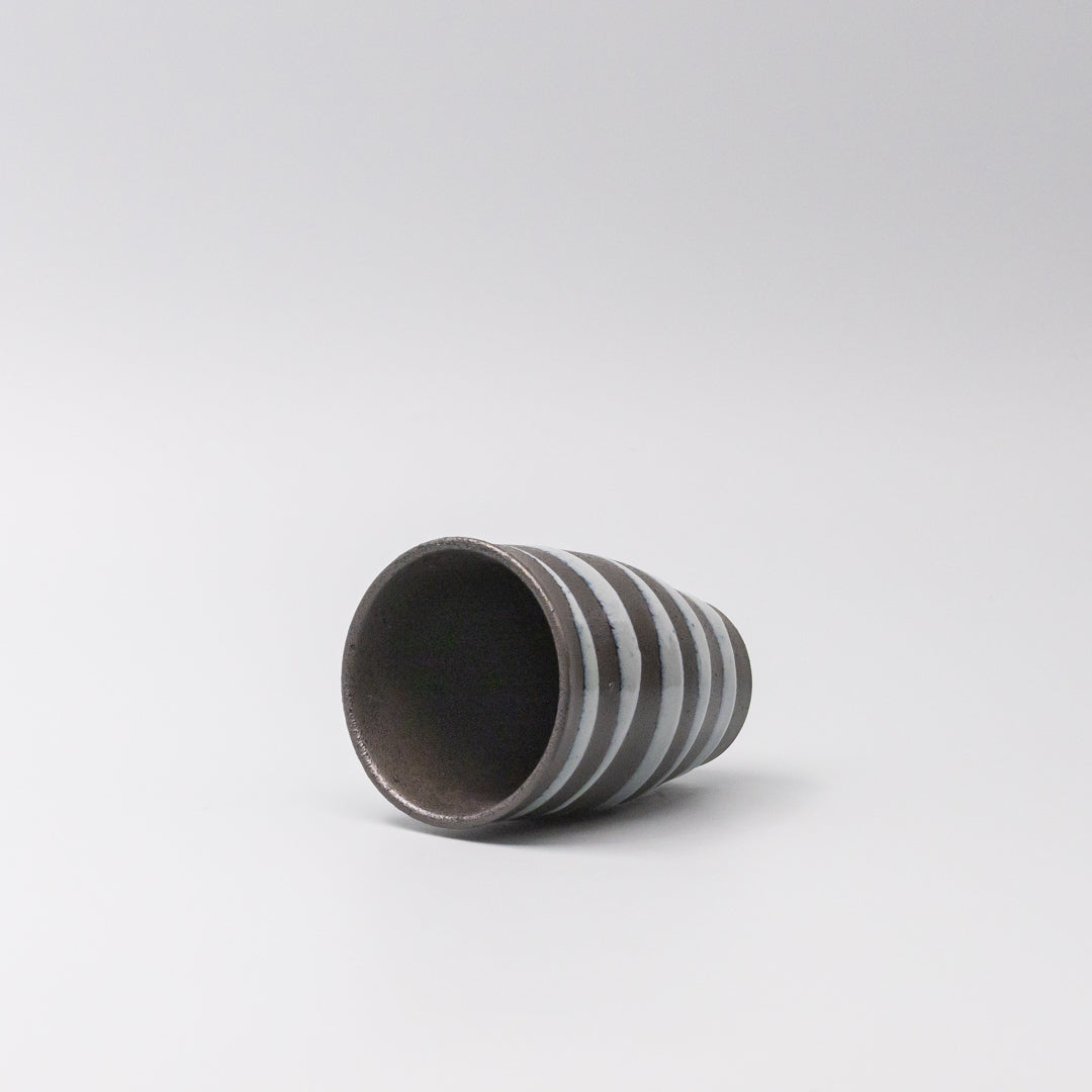 Sushi Mug 300ml Light Blue Spiral On Black Design V637-C1741