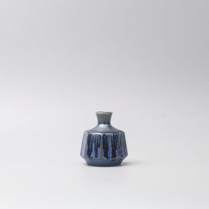 Vase Small Blue Ridge Octagon V637-C2087Z