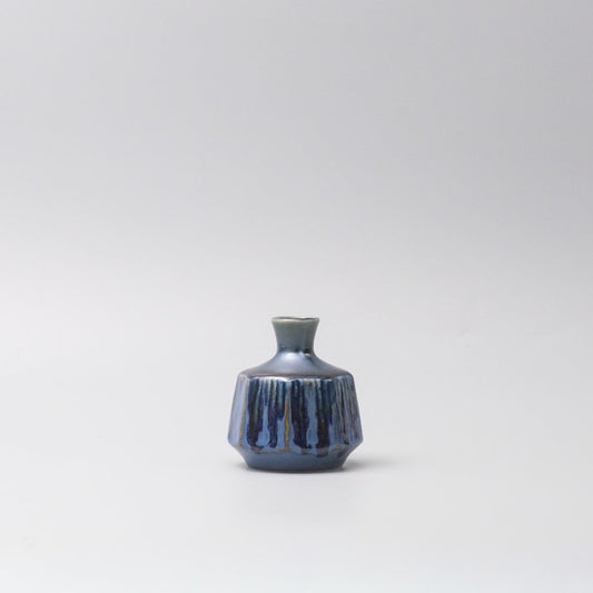 Vase Small Blue Ridge Octagon V637-C2087Z