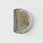 Plate D Shaped 21cm Moss Net Design V637-C2150
