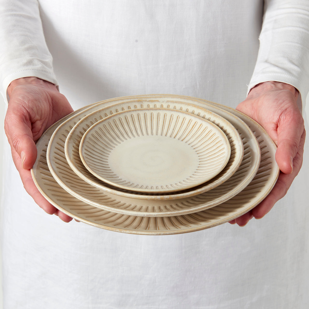 Saucer 14cm Ridged Alabaster Glaze V637-C2273