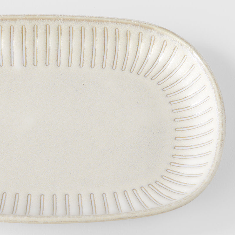 Plate Oval 19cm Ridged Alabaster Glaze V637-C2281
