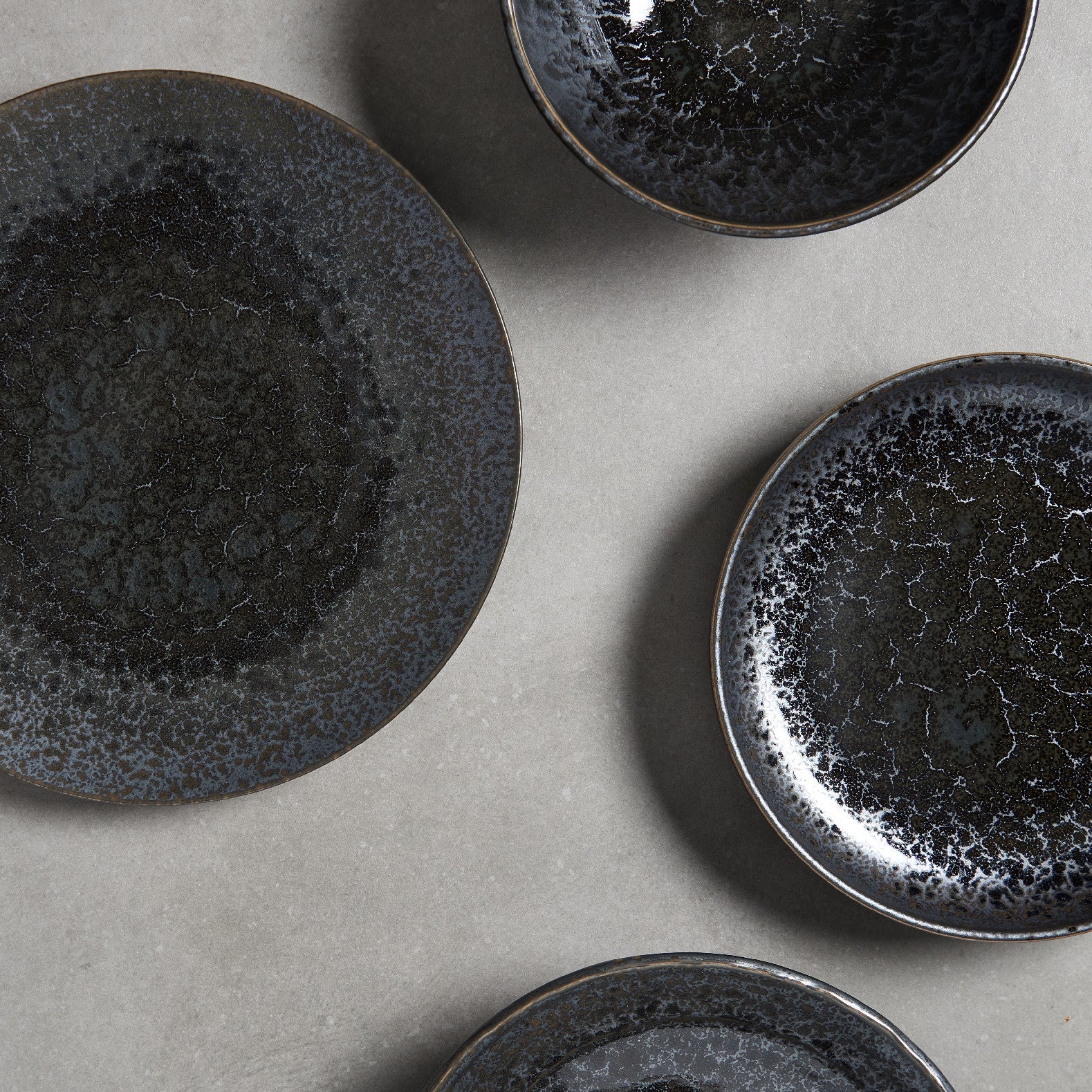 Dinner Plate 28cm Black Pearl Glaze V637-C2439