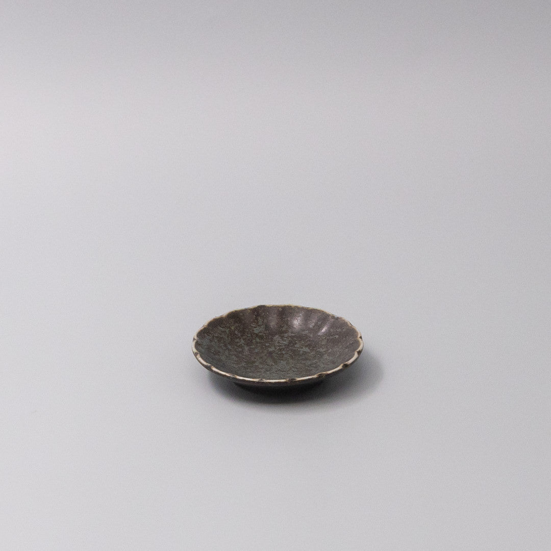 Sauce Dish 8cm Scallop Indigo Fade Glaze V637-C3606
