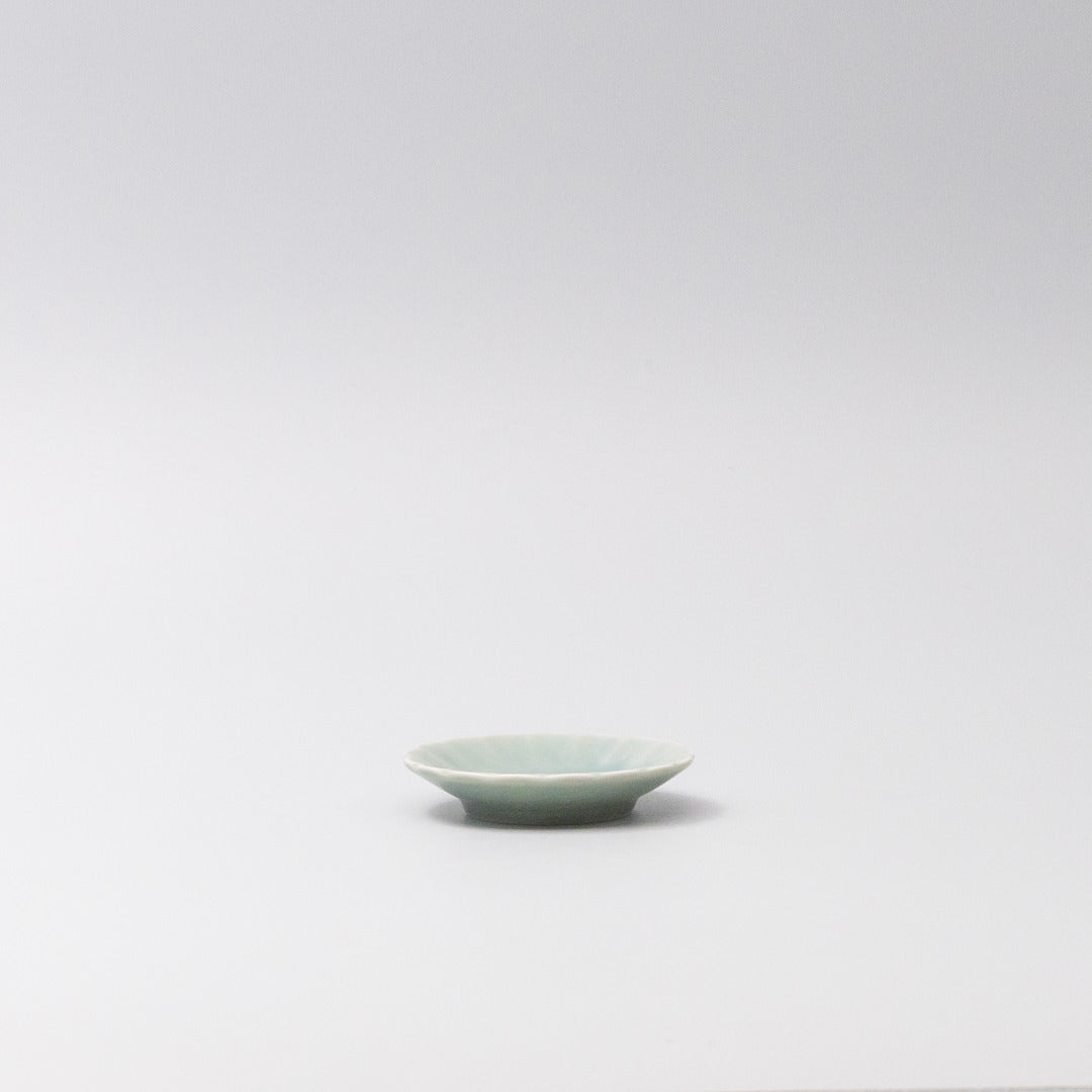 Sauce Dish 8cm Scallop Celadon Gloss Glaze V637-C3608