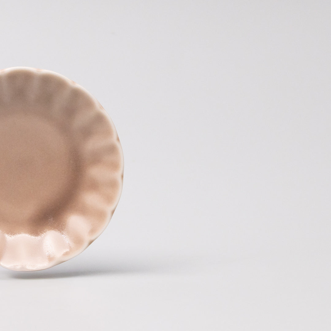 Sauce Dish 8cm Scallop Blush Gloss Glaze V637-C3609