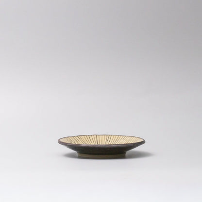 Saucer 13.5cm Green Converging Line Glaze V637-C3736