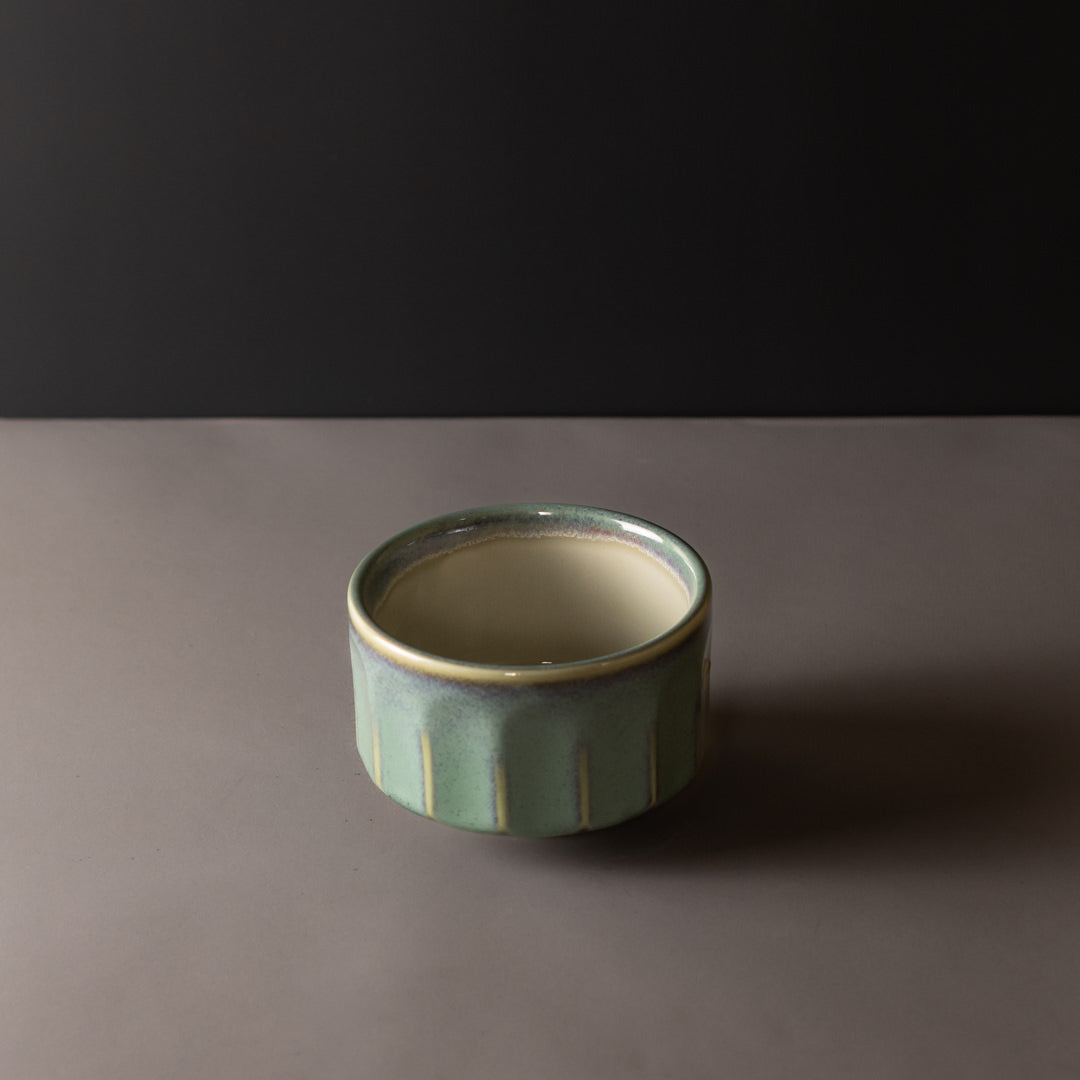 Matcha Tea Bowl 11cm Pale Green V637-C3864
