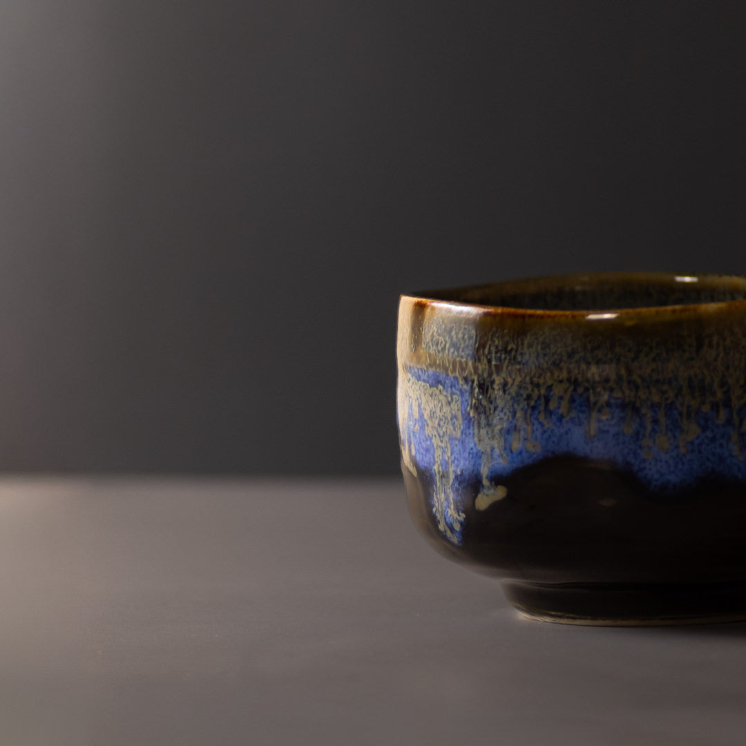 Matcha Tea Bowl 11.5cm Blue Drip on Black V637-C3867