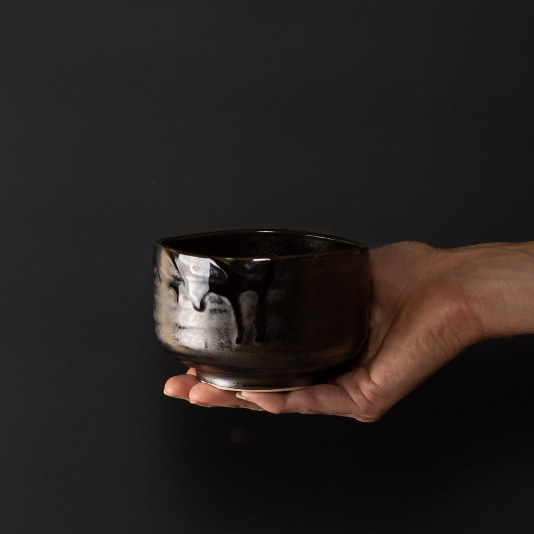 Matcha Tea Bowl 11.5cm Metallic Black V637-C3869