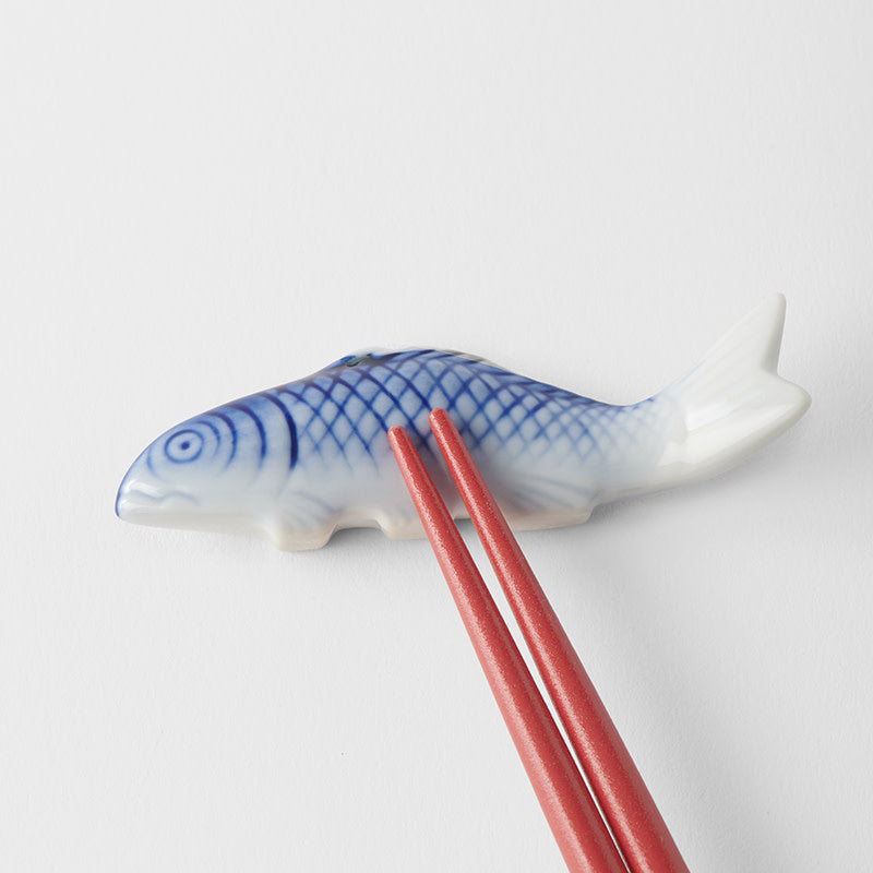 Chopstick Rest Blue Fish White Glaze V637-C4099