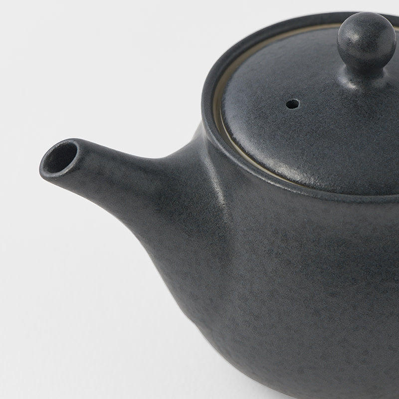 Teapot 400ml Matte Black Glaze V637-C4112