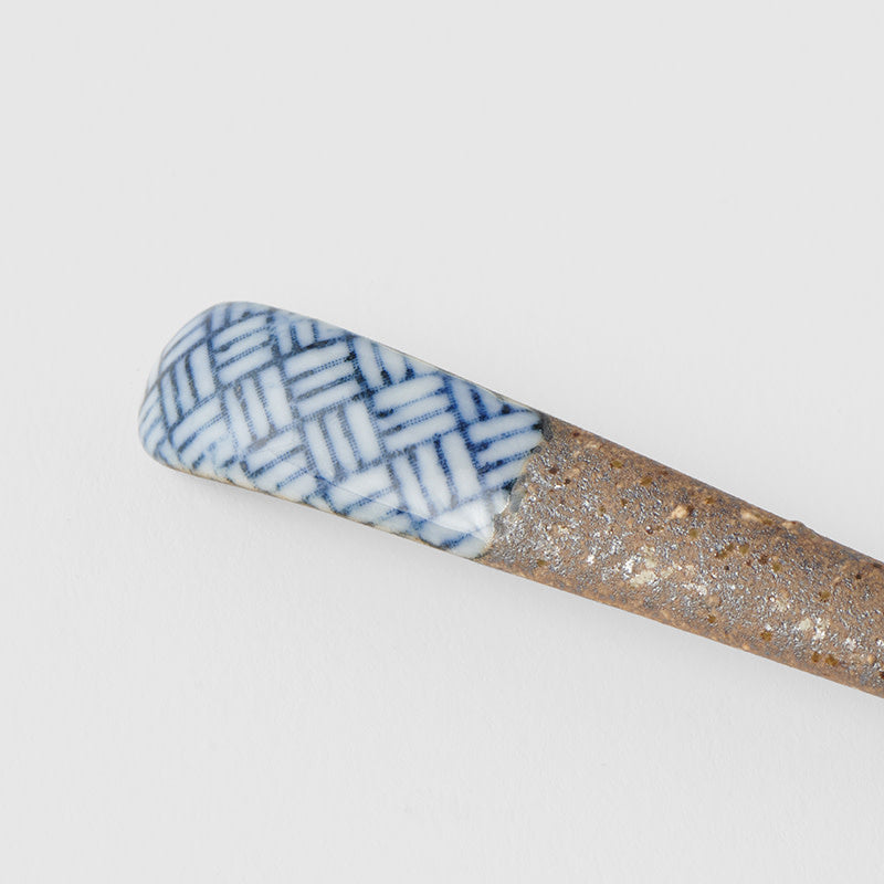 Spoon Small Bisque Indigo Basketweave V637-C4207