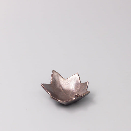 Sauce Dish Maple Leaf 6cm Metallic Lustre Glaze V637-C5200
