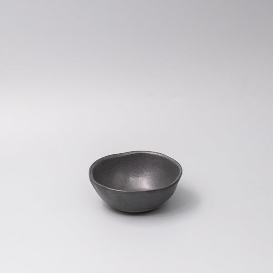Lopsided Bowl 11.5cm Black Glaze V637-C7484