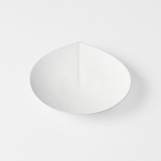 Plate 17.5cm Snow Leaf Glaze V637-C7611